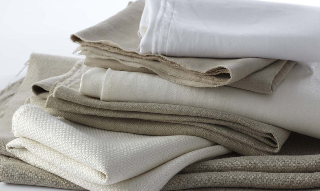Folded natural plant-fibre fabric